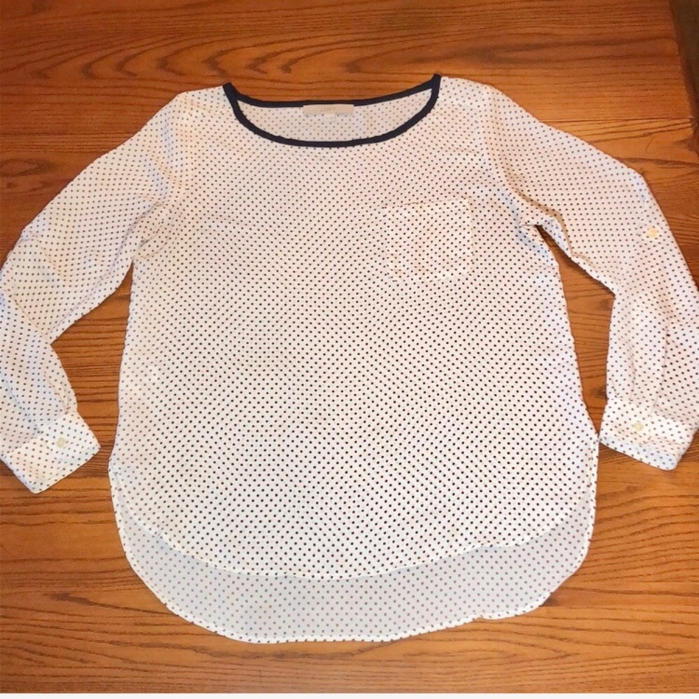 ✨2/$15 LOFT Blouse